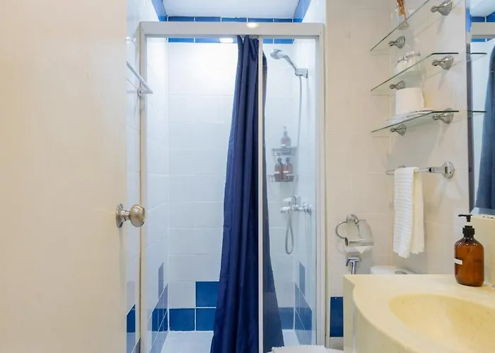 Apartamento Relax & Wfh In Vibrant & Cozy Greenbelt With Pool Manila